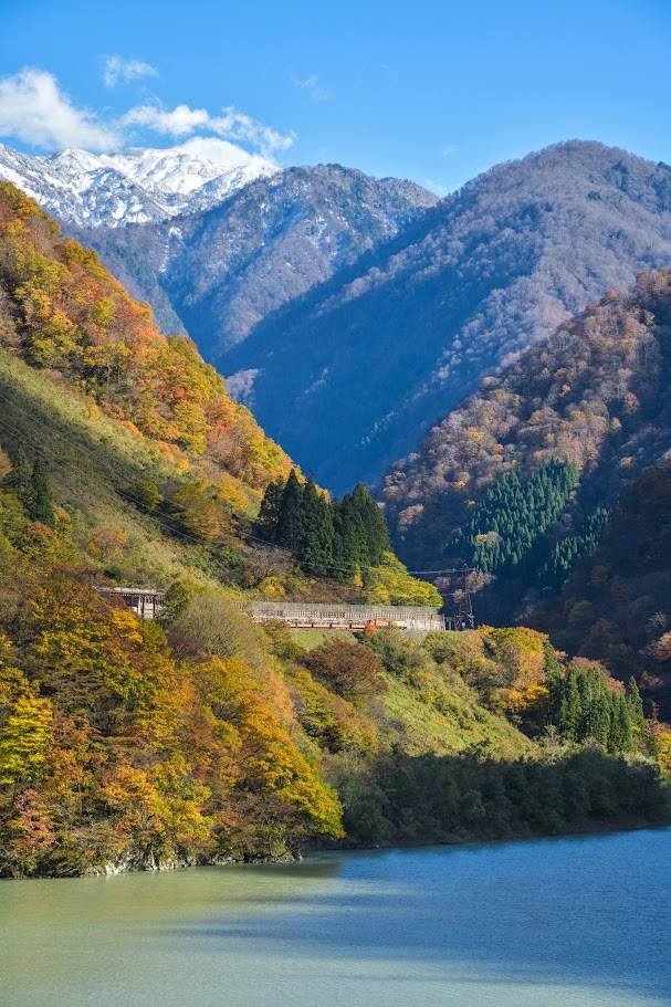 หุบเขาคุโรเบะ (Kurobe Gorge) 
