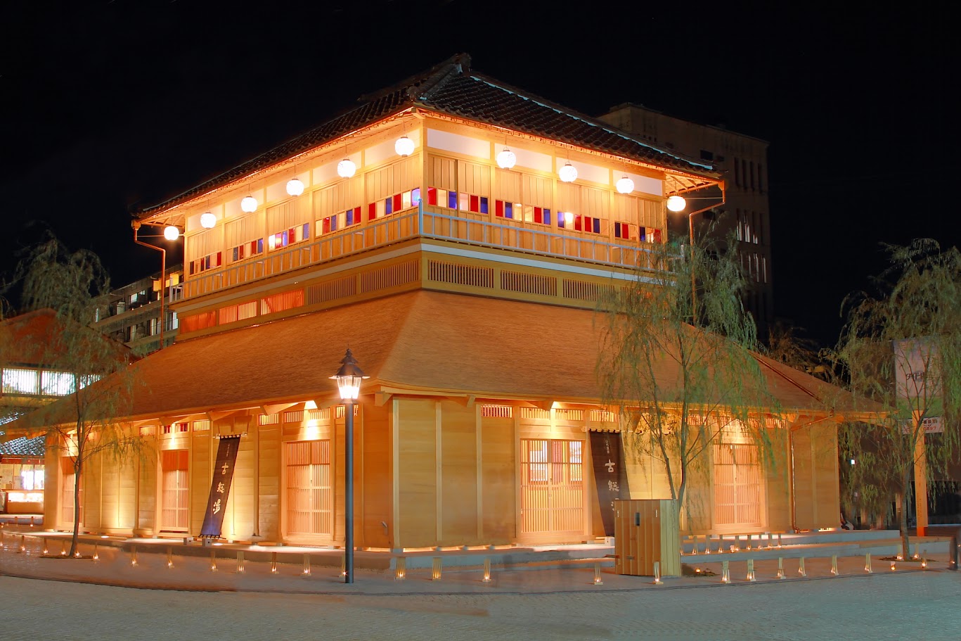คะงะอนเซ็น (Kaga Onsen)