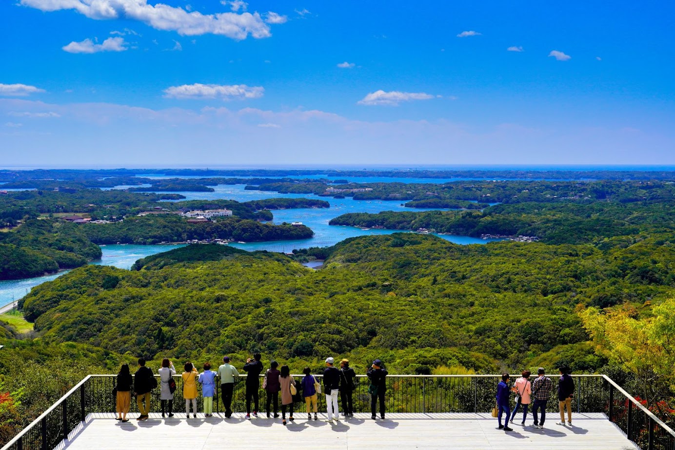 จุดชมวิวโยโคยามะ (Yokoyama Observatory Deck)