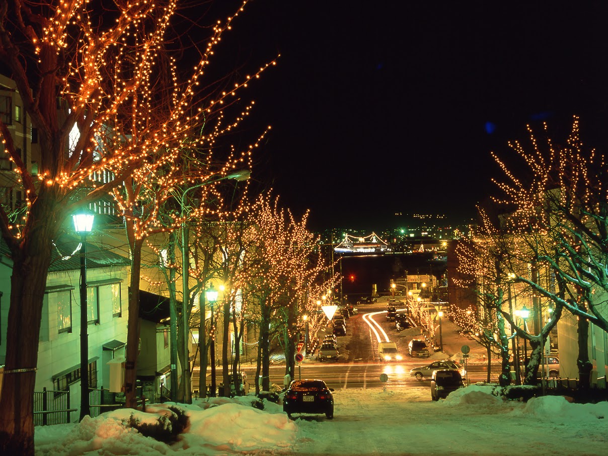 เทศกาลน้ำแข็งโซอุนเคียว อนเซ็น (Sounkyo Onsen Ice Fall Festival) 
