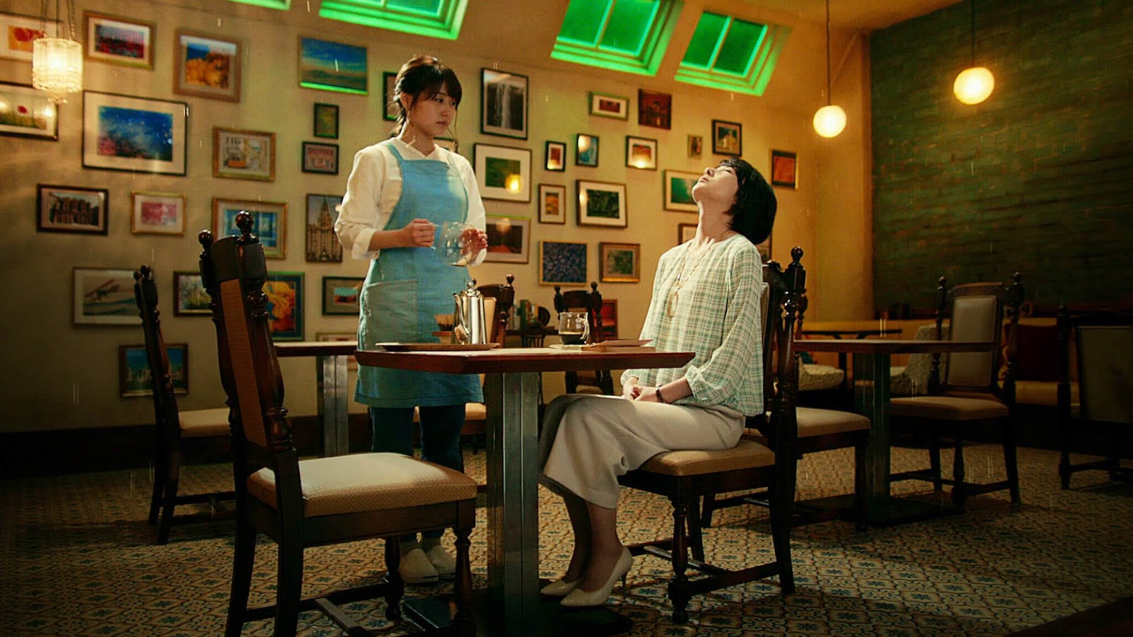 หนังญี่ปุ่น Cafe Funiculi Funicula หากคุณย้อนเวลากลับไปได้ในเวลาไม่กี่นาที คุณจะทำอะไร?