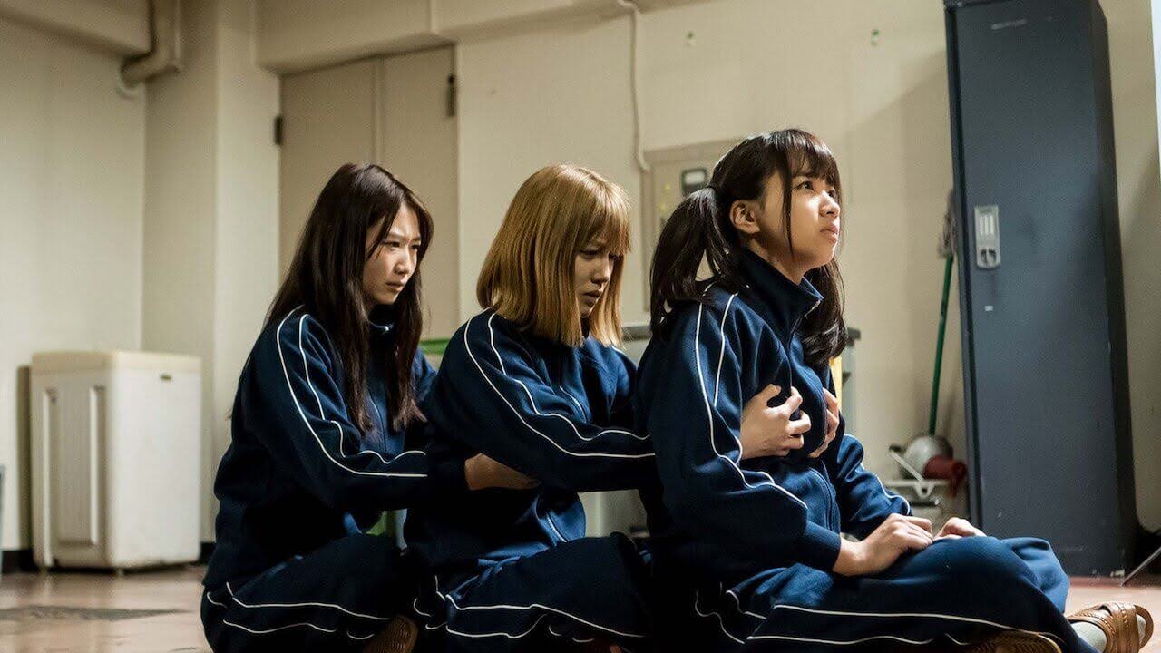 หนังญี่ปุ่น Back Street Girls: Gokudols เมื่อยากูซ่ากลายเป็นไอดอลในวงเกิร์ลกรุ๊ป ก็มีเสียงหัวเราะ