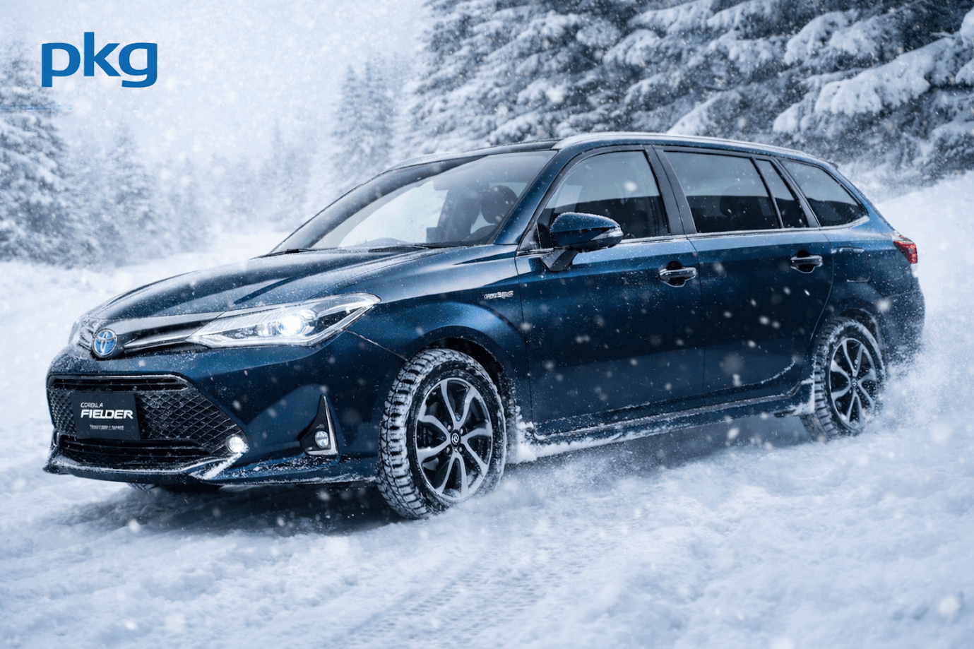 รถเช่าญี่ปุ่น Toyota Corolla Fielder ขับบนถนนหิมะช่วงฤดูหนาว เหมาะสำหรับทริปฮอกไกโดและพื้นที่หิมะในญี่ปุ่น