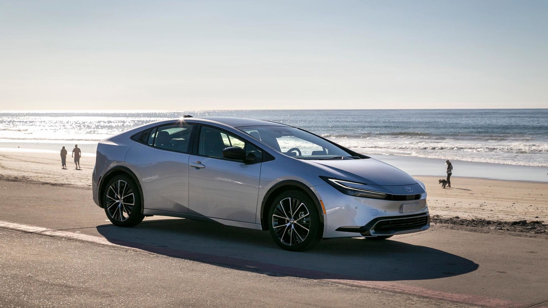 2023 Toyota Prius First Drive Review | AutoTrader.ca