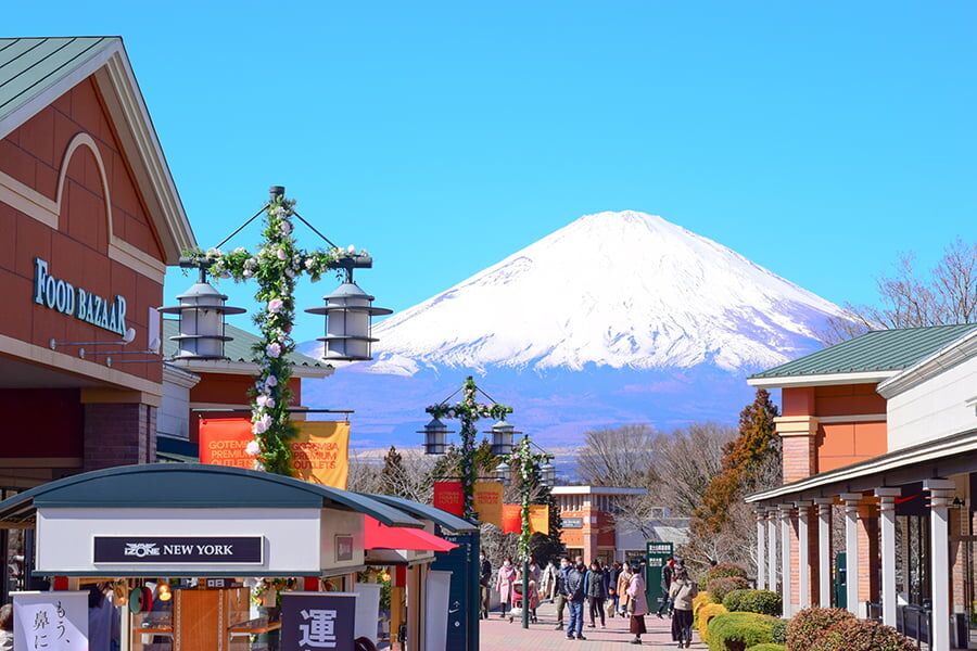 富士山＆御殿場プレミアム・アウトレット＆絶景温泉でスッキリ！静岡空港からレンタカーで行く御殿場〜河口湖の旅 | 静岡観光ふじそらトラベル