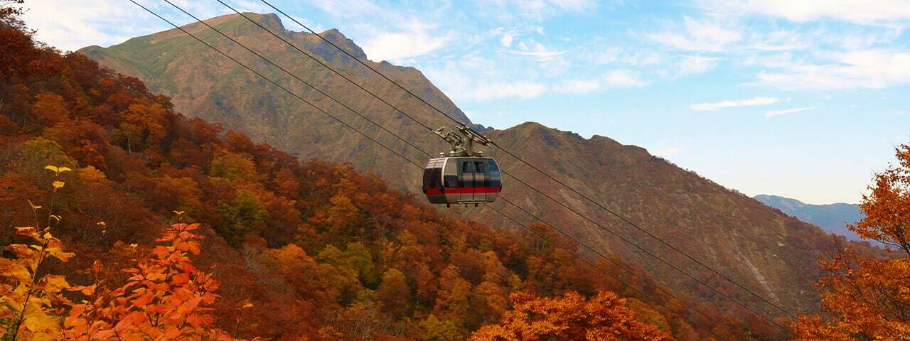 新緑、紅葉、スキー 四季を楽しむ群馬県谷川岳 - Japan Travel Planner - ANA