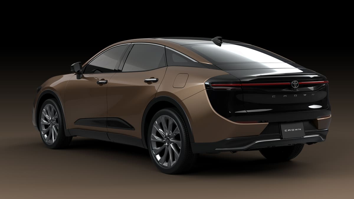 Toyota Crown Crossover-7 - Grand Prix Online